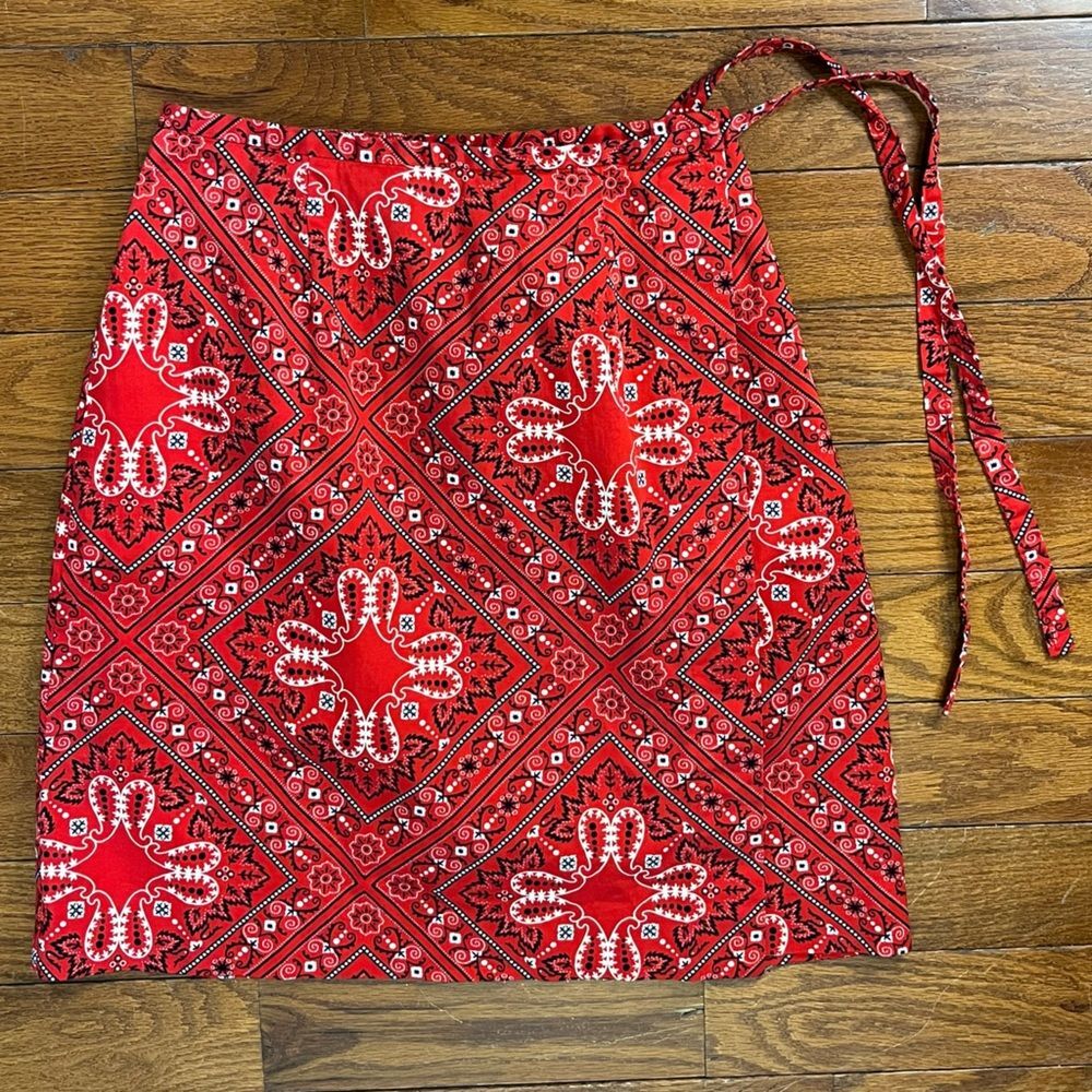 Coldwater Creek Bandana Wrap Skirt Red Women's S Western A Line Boho Western - Picture 2 of 7